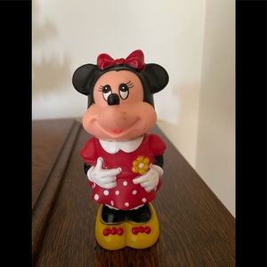 Disney Minnie Mouse Tootsietoy figure, 1986.